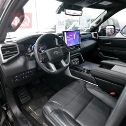 تويوتا سيكويا